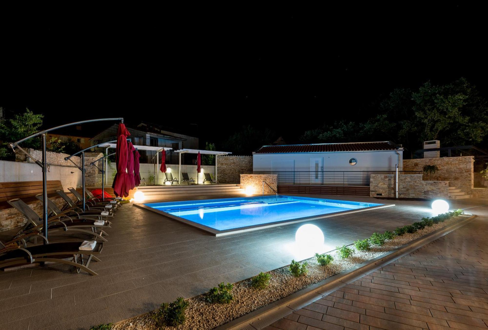 Villa Anja 2Nd Floor Peroj Exterior photo